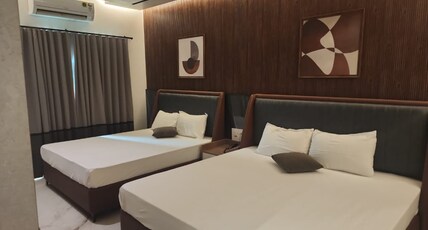 K B Marina Park Room Type - Presidential Quadruple Room