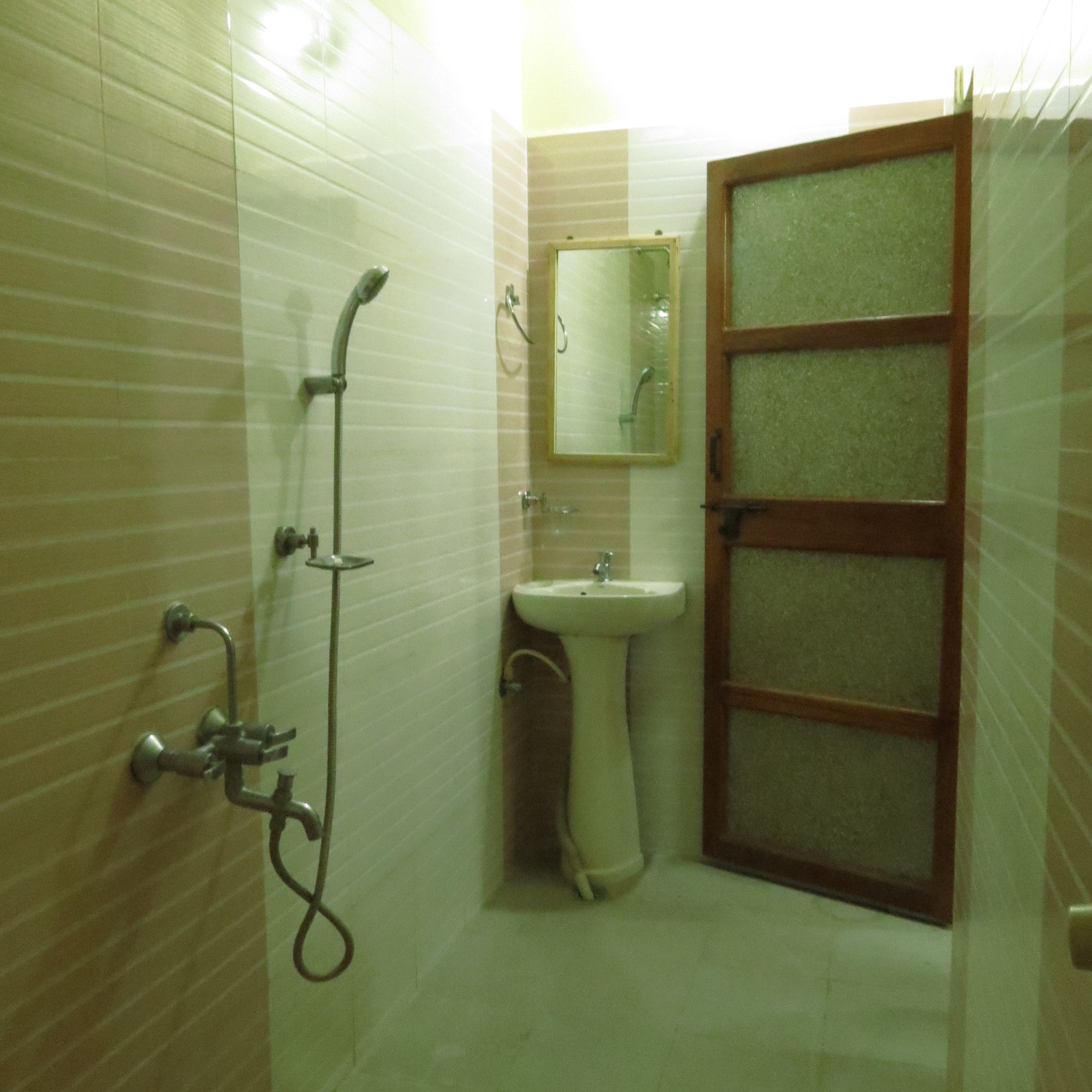 Thilak Home Stay - Tap to explore photos