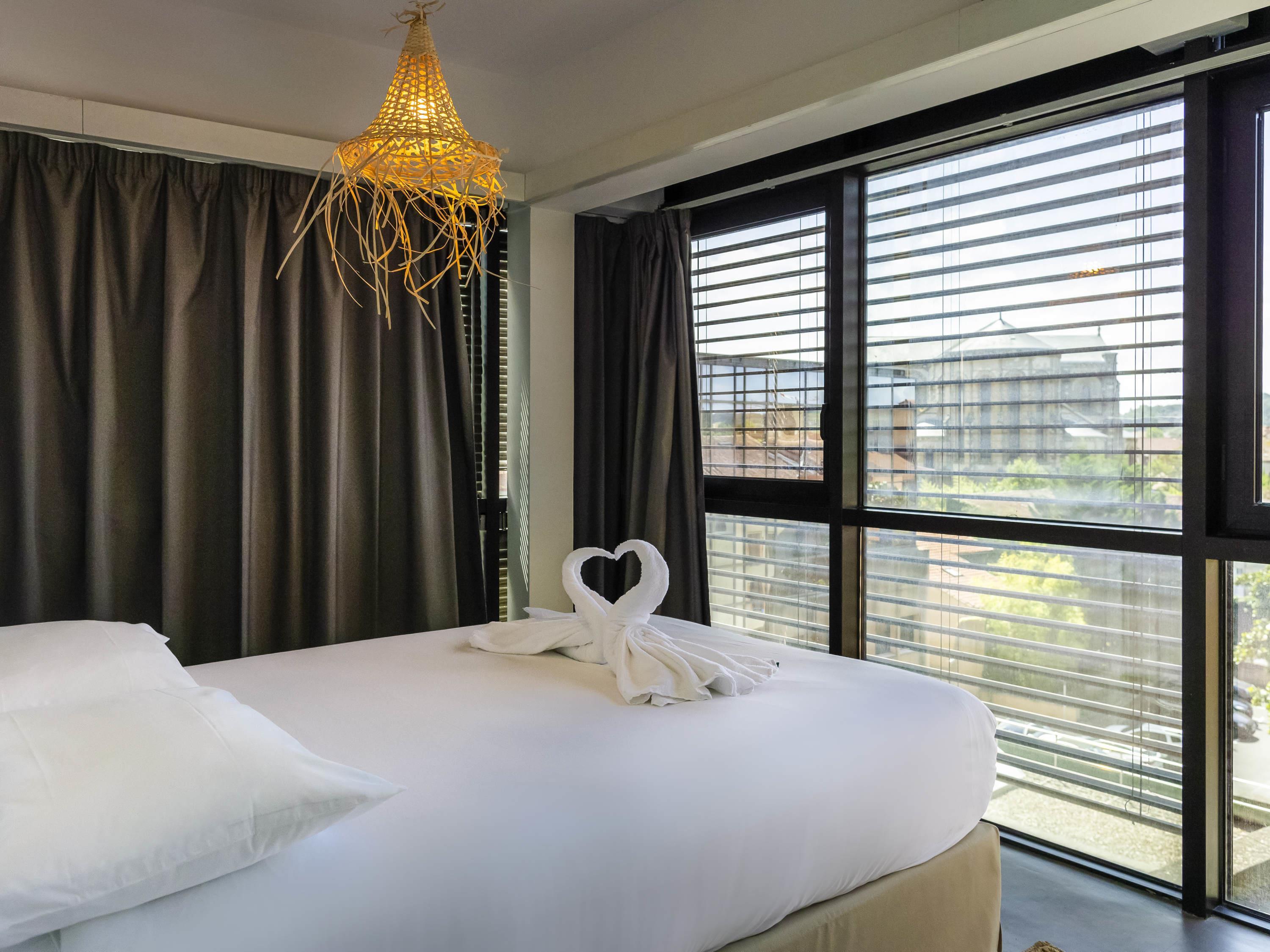 Ibis Styles Albi Centre Le Theatro - Tap to explore photos