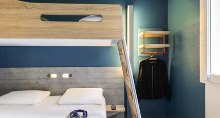 ibis budget Meudon Paris Ouest Room Type - ROOM - with one large bed and one bunk bed