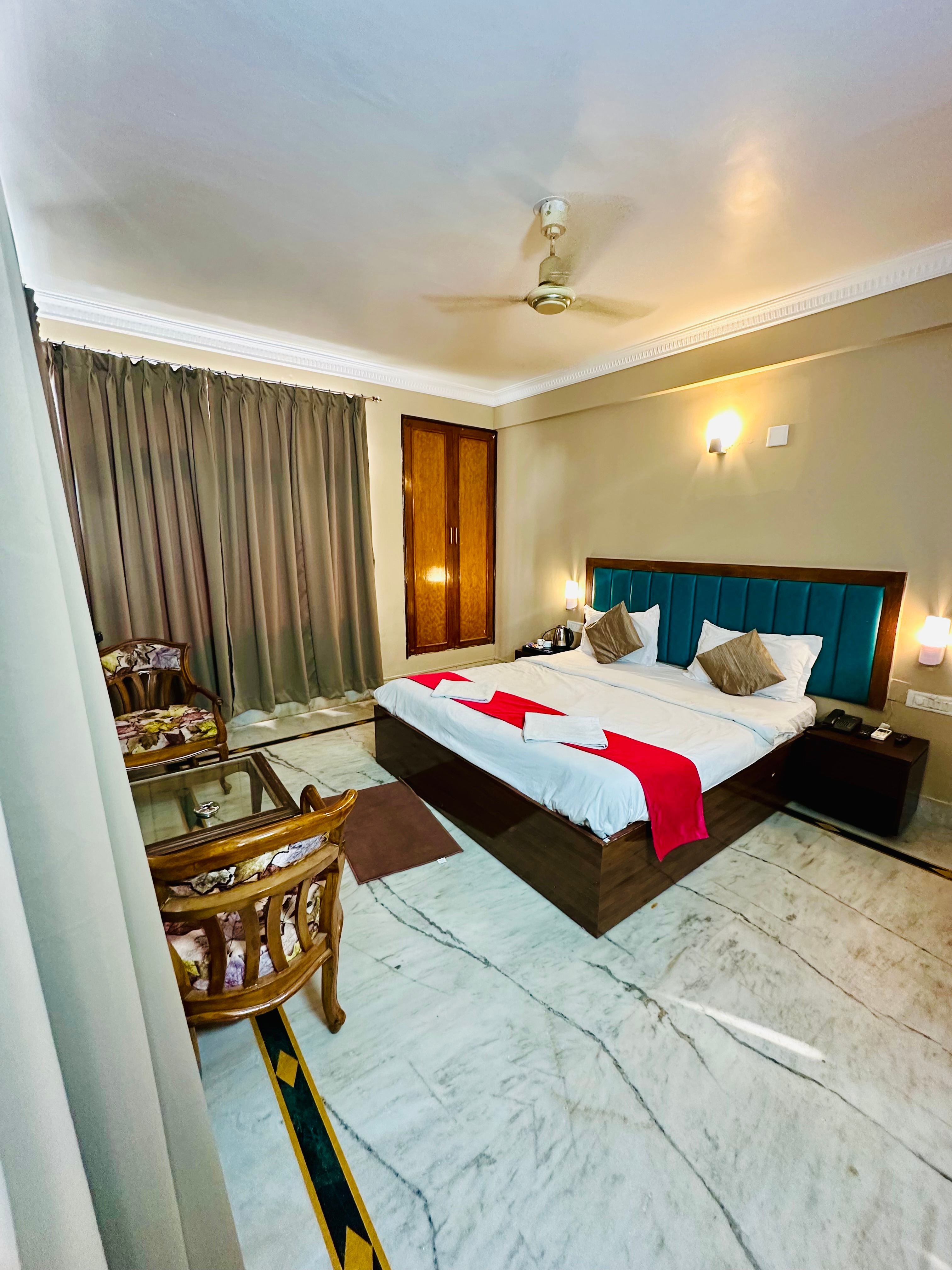 Hotel Surya Beach Inn - Tap to explore photos