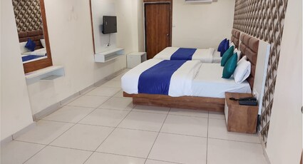 Hotel Krishna Villa Room Type - Four Bed AC Room