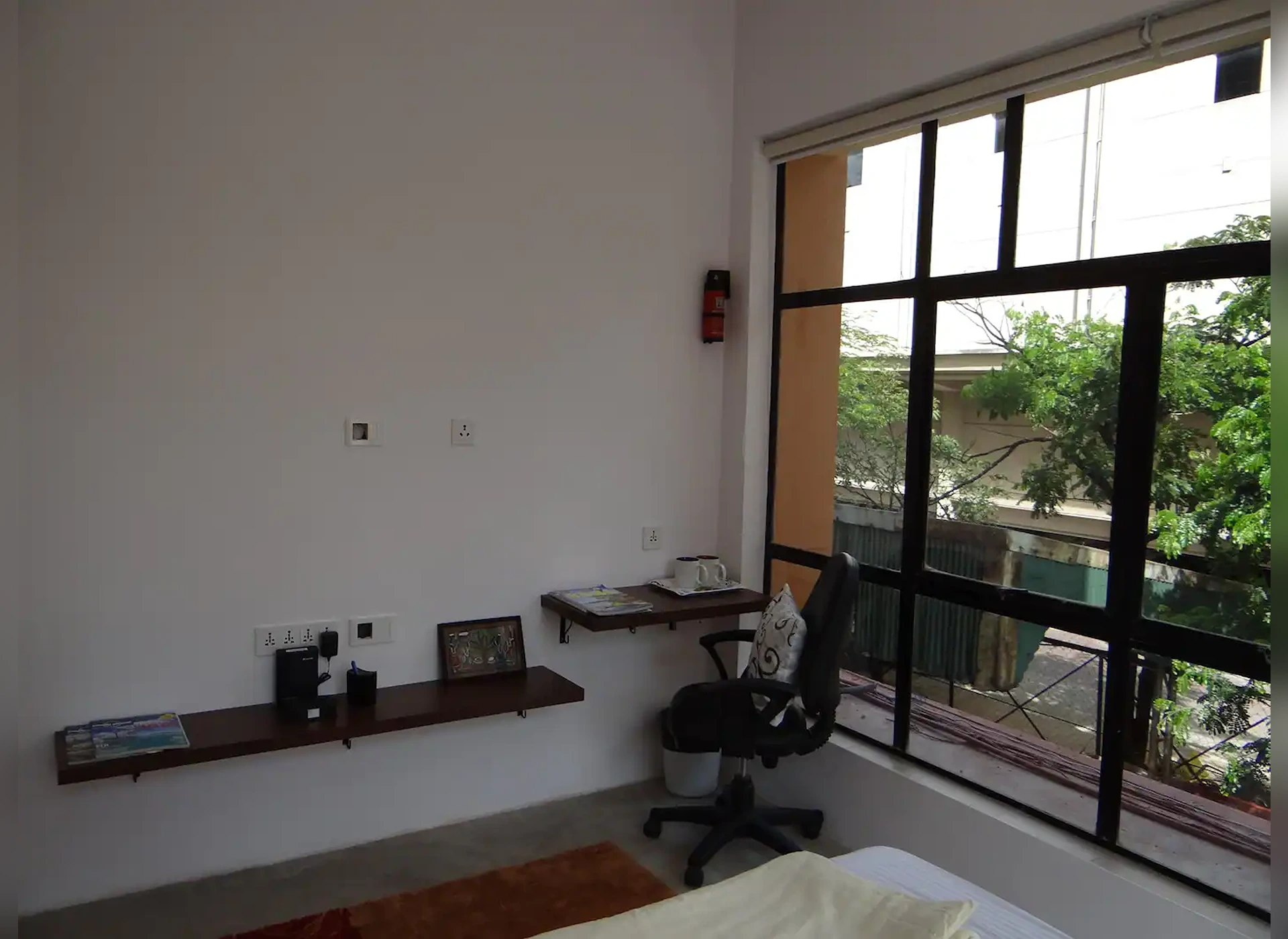 Apartment near Airport - Tap to explore photos