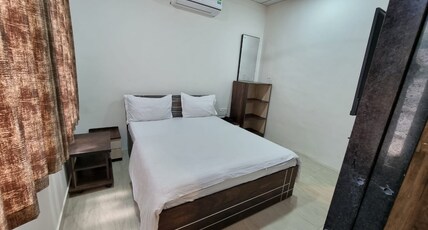 Hotel Royal Palace Room Type - Non Ac Standard Room