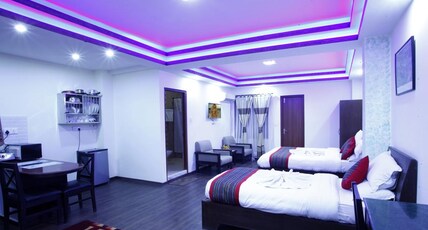Alpine Hotel & Apartment Room Type - Apartment with Bathtub & Balcony