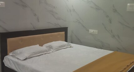 Vishnu Bhavan Room Type - Standard Room