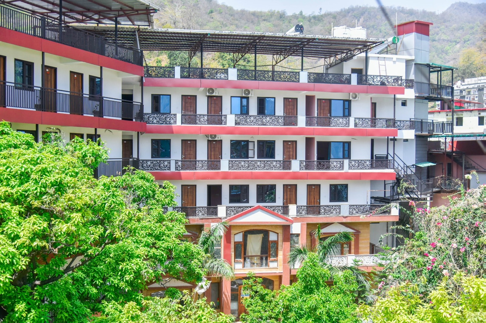 AYM Yoga Resort - Tap to explore photos