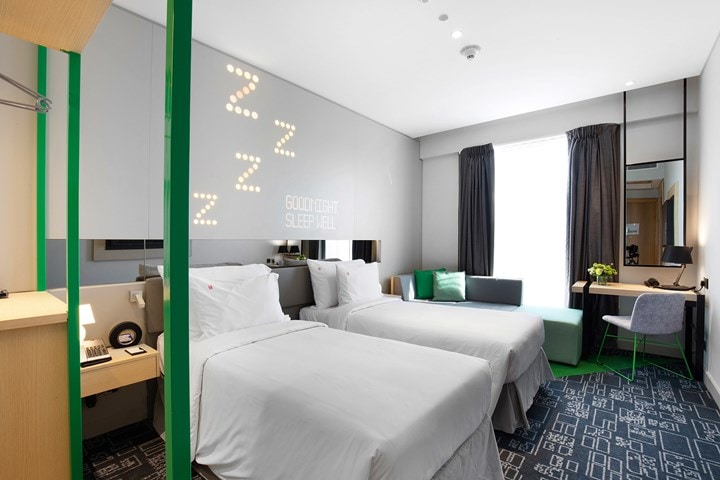 Studio M Arabian Plaza Hotel & Hotel Apartments - Tap to explore photos