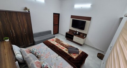 Dhairya's Villa Home Away from Home Room Type - Casa Regalia