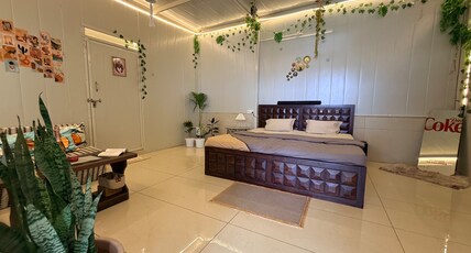 Glowhaus private Rooftop Oasis Room Type - Glowhaus private Rooftop Oasis