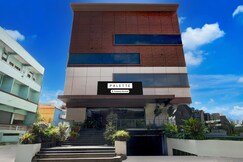 Palette Naveena Grand Hyderabad
