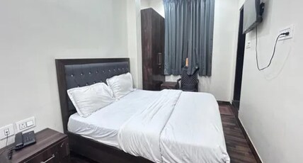 FabHotel Deep Room Type - Premium Room