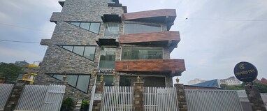 Ashira Inn Near Expo Mart