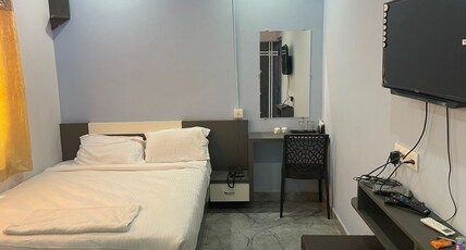 Hotel Swagath Room Type - LUXURY