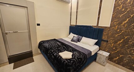 Hotel Staylo Room Type - Premium Room With No View
