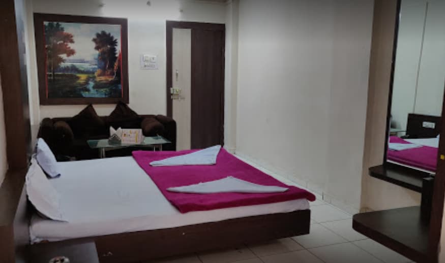 Hotel Aishwarya - Tap to explore photos