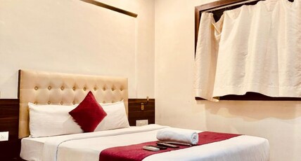 Hotel Mumbai International  Near T2 Room Type - Super Deluxe Room