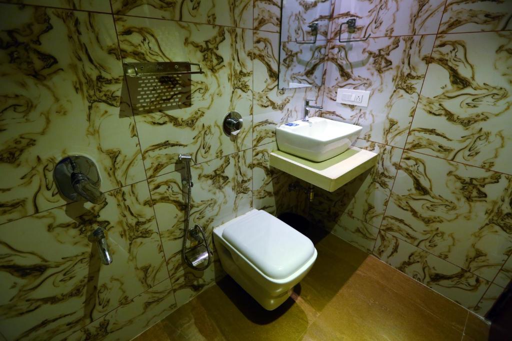 Hindustan Residency - Tap to explore photos