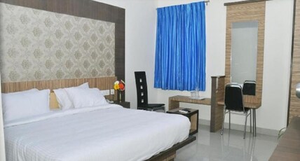 HOTEL SAKTHI RESIDENCY Room Type - DELUX AC ROOM