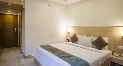 Hotel Southern Grand Room Type - Deluxe Room