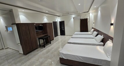 Shikhar INN Room Type - FAMILY  SUIT ROOM 5 AC