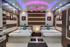 HOTEL CENTRAL SQUARE