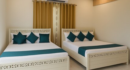 Natures Trinket Room Type - Delux AC