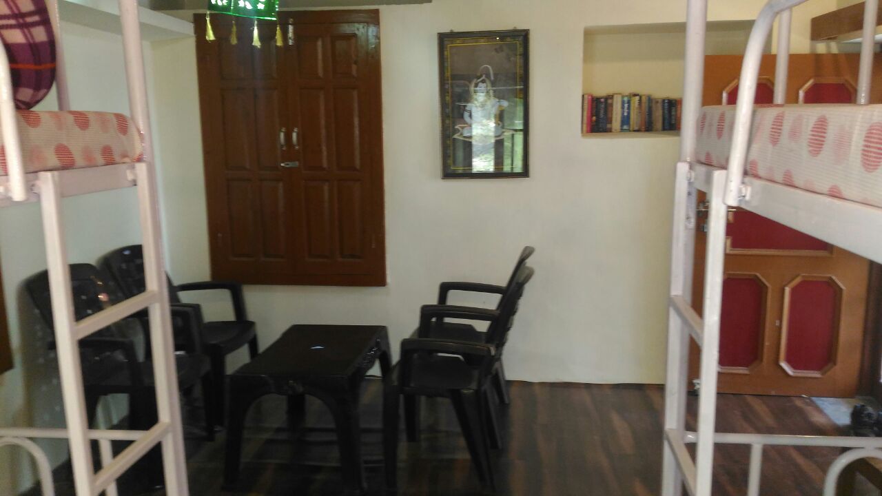 Kareri Backpackers Homestay - Tap to explore photos