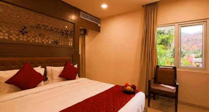 ALOKA STAY INN Room Type - Suite