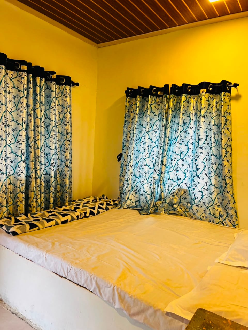 Backwater Homstay Bhandardhara - Tap to explore photos