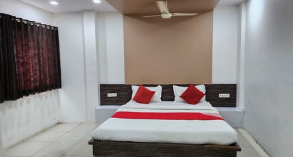 Hotel Sundara Palace Room Type - Standard AC