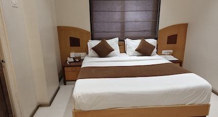 Hotel Paradise Room Type - Mini Royal Suite Room Hotel Paradise Room Type - Mini Royal Suite Room