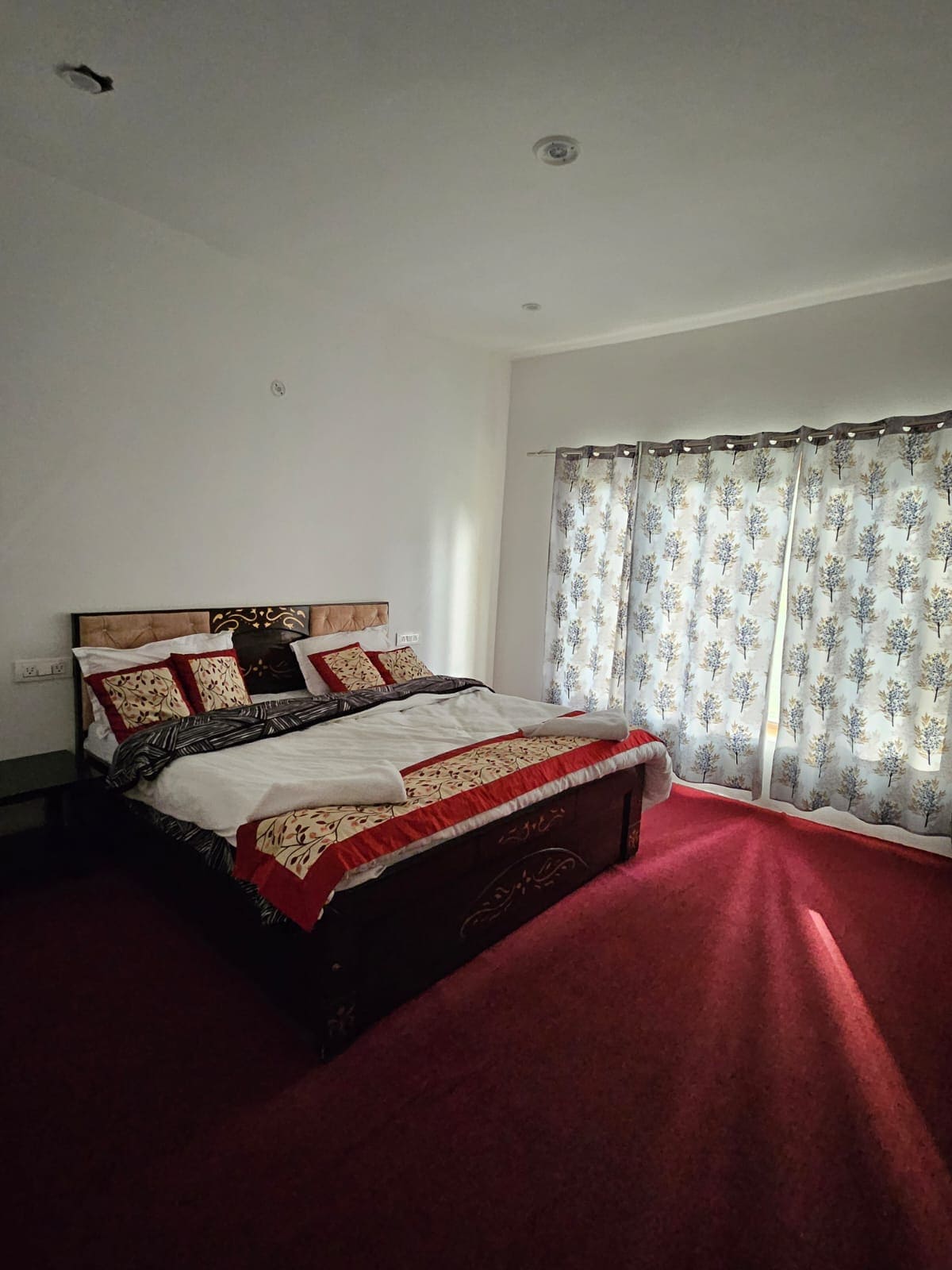 Nubra lounge - Tap to explore photos