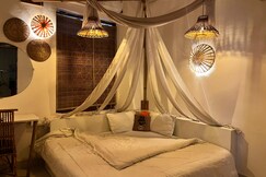 Bella Boho 4BHK Near Ganges