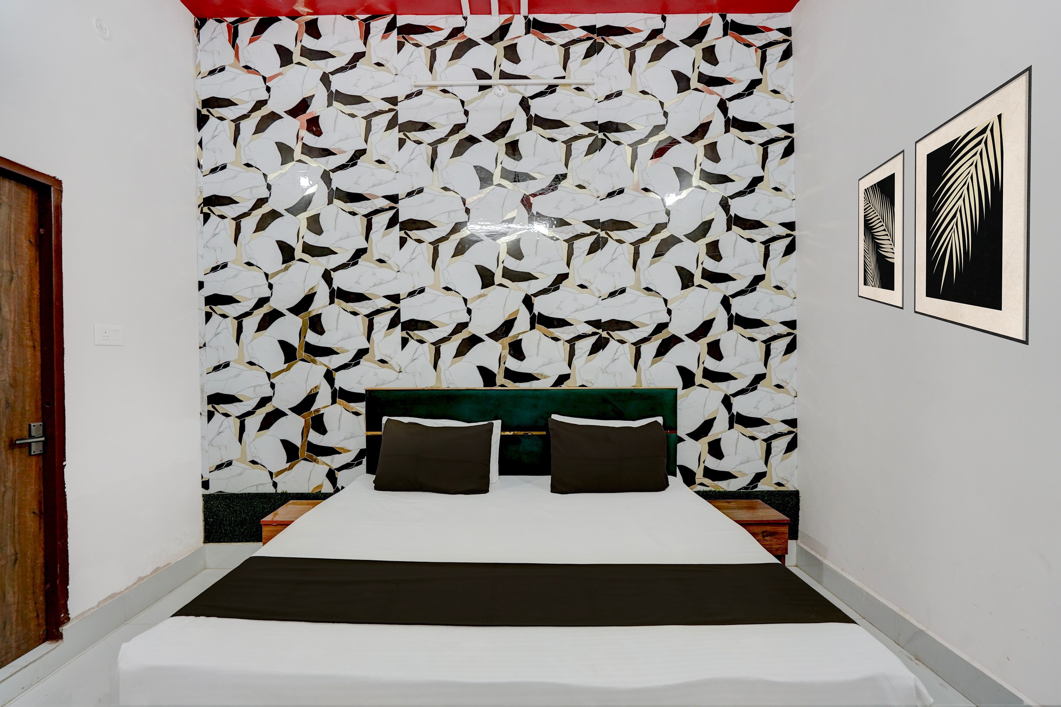SPOT ON NEW GANGA HOTEL - Tap to explore photos