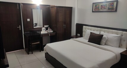 IMPERIAL HEIGHTS BY NIRVANA Room Type - Deluxe Room