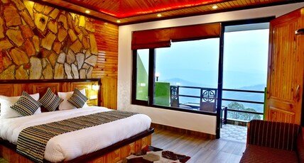 SUNITA HIMALAYAN PARADISE Room Type - Premium Room (Himalaya Facing)