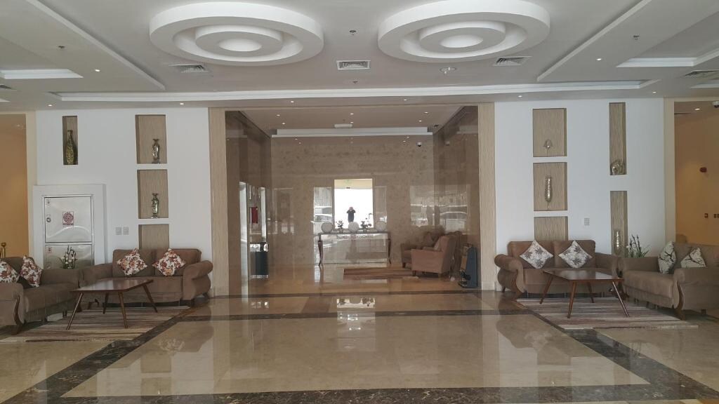 Al Mansour Park-Inn Hotel & Apartments - Tap to explore photos