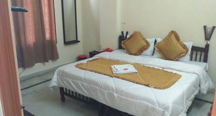 Hotel Ranthombhore Green Valley Room Type - Deluxe Ac Room