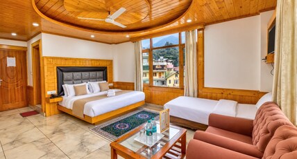 Hotel Sun Light - Near Mall Road Room Type - Honeymoon Suite with Balcony