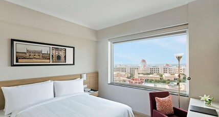 Fairfield by Marriott Lucknow Room Type - 1 Queen Bed, Guest Room, City View