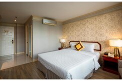 Lotus Saigon Hotel