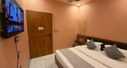 Shree Ji Darbar Room Type - Standard Double room