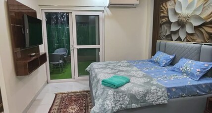 SkyJacuzzi Retreat For CozyCouples Room Type - Bedroom
