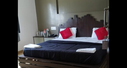 Pandiyar villa Room Type - Super deluxe