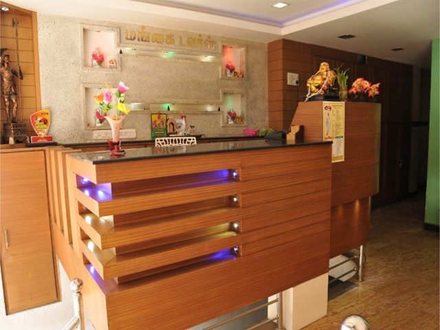 MANGAI TOWERS - Tap to explore photos