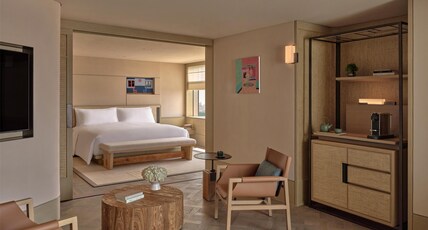 Alila Shanghai Room Type - PAVILION SUITE KING