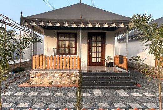 ROYAL RJASTHAN RESORT On The Way to Khatu Shyam Temple