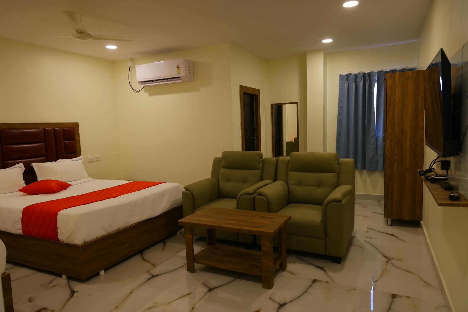 Hotel Lasya Grand - Tap to explore photos