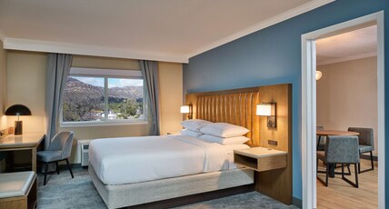 DoubleTree by Hilton Chatsworth Room Type - 1 KING BED KITCHEN SUITE